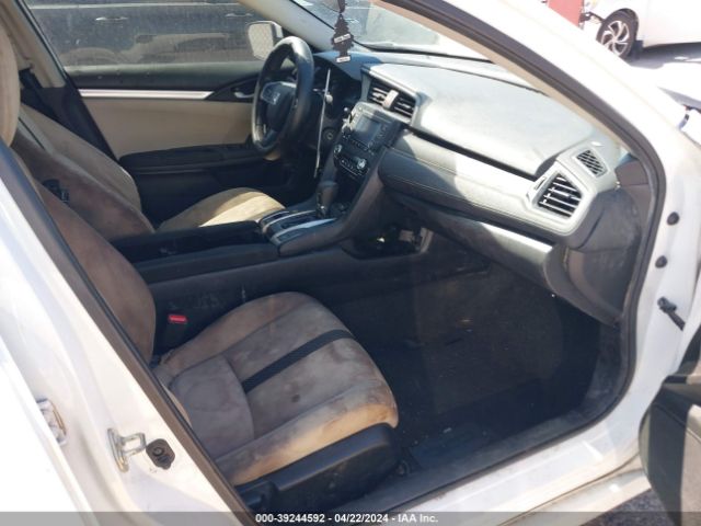 Photo 4 VIN: 2HGFC2F57JH556692 - HONDA CIVIC 