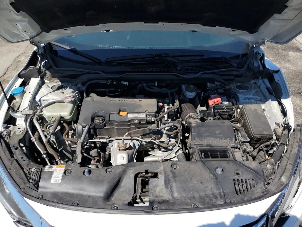 Photo 10 VIN: 2HGFC2F57JH608127 - HONDA CIVIC 