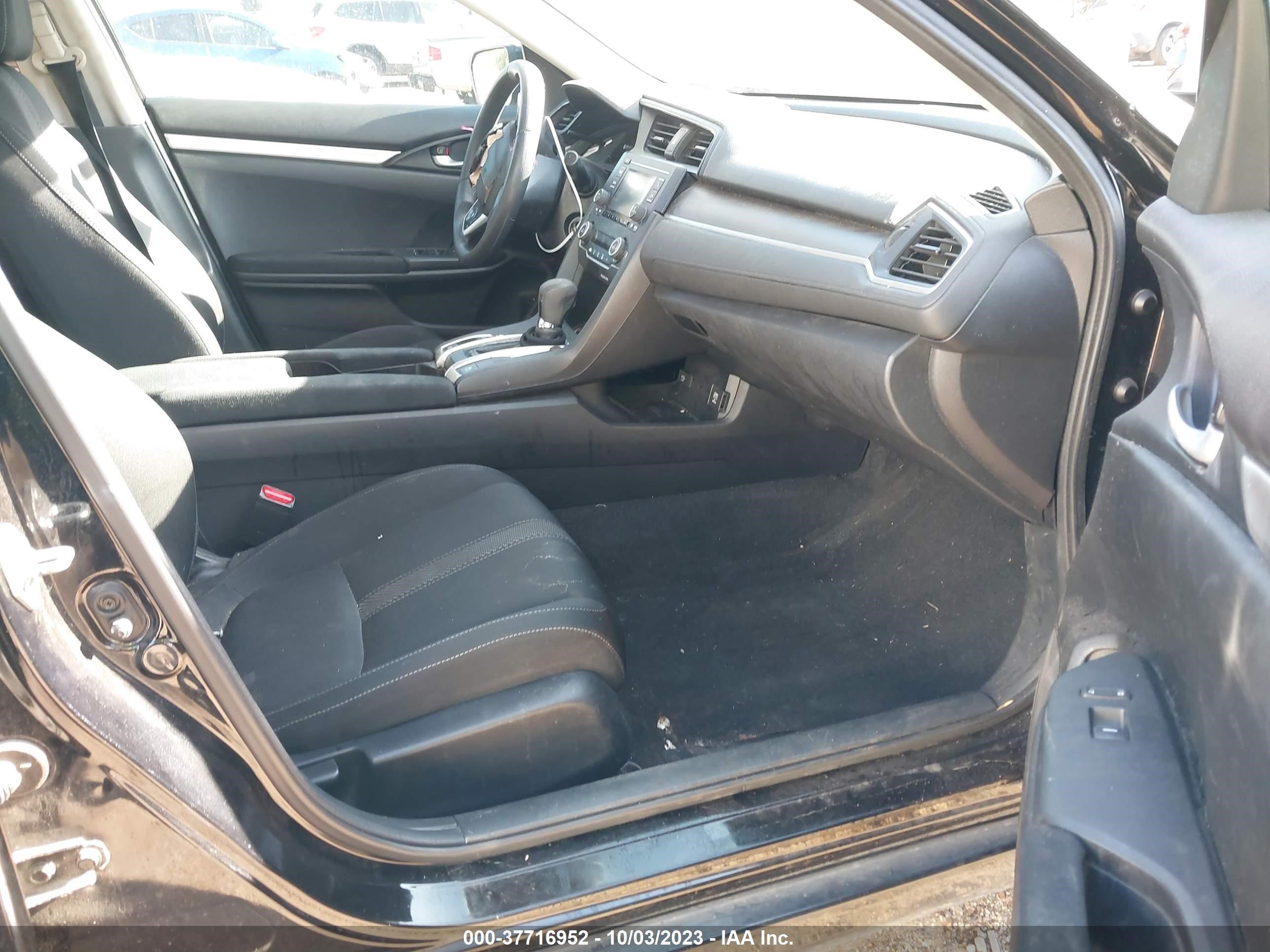 Photo 4 VIN: 2HGFC2F57JH608340 - HONDA CIVIC 