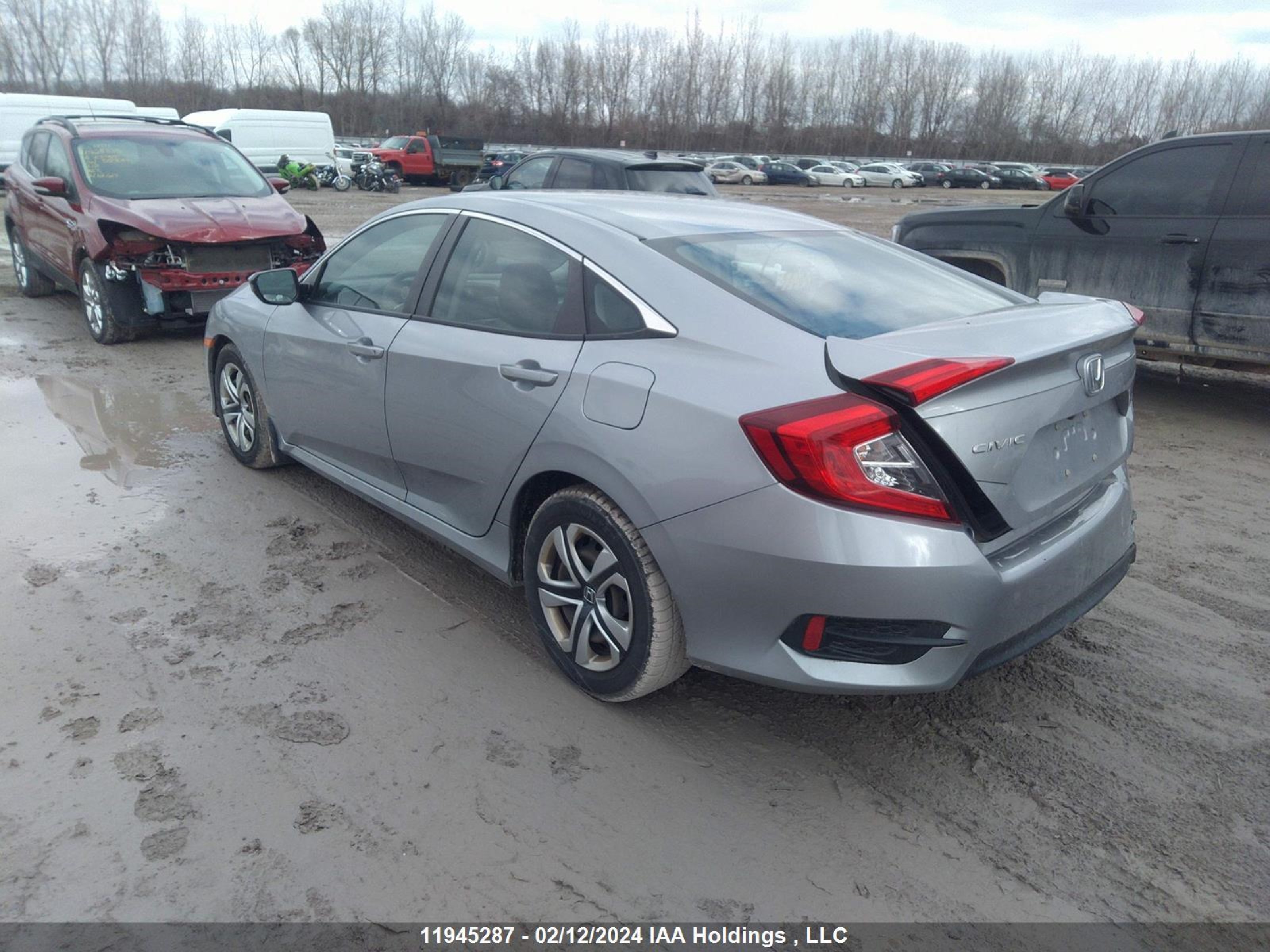 Photo 2 VIN: 2HGFC2F58GH033092 - HONDA CIVIC 