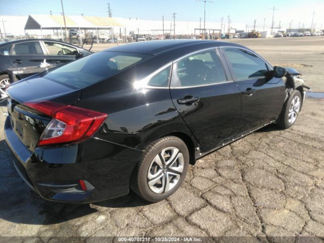 Photo 3 VIN: 2HGFC2F58JH521627 - HONDA CIVIC 