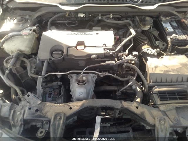 Photo 9 VIN: 2HGFC2F58JH570875 - HONDA CIVIC SEDAN 