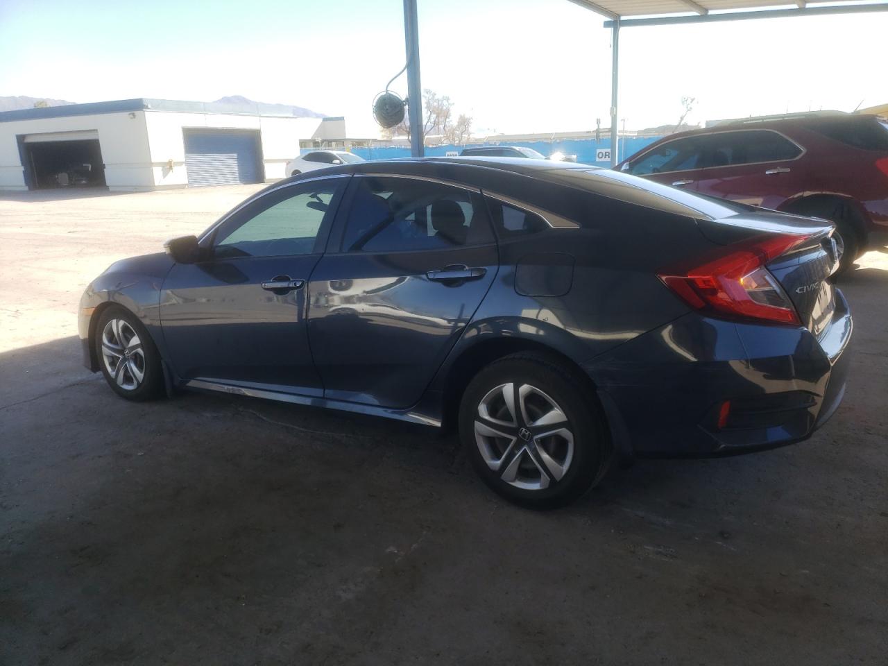 Photo 1 VIN: 2HGFC2F58JH582900 - HONDA CIVIC 