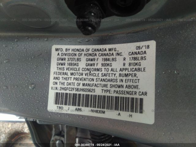 Photo 8 VIN: 2HGFC2F58JH605625 - HONDA CIVIC SEDAN 