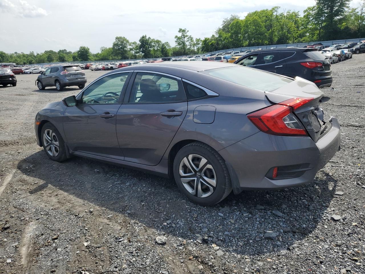 Photo 1 VIN: 2HGFC2F58JH607147 - HONDA CIVIC 