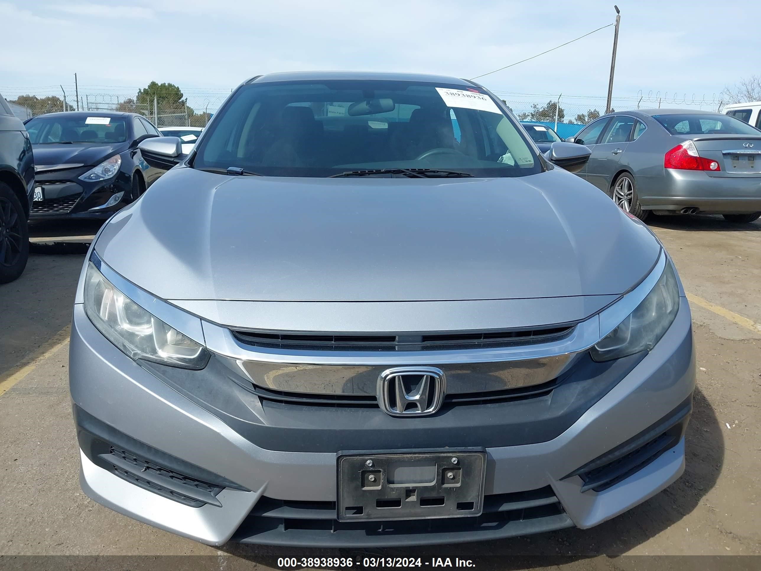 Photo 11 VIN: 2HGFC2F59HH566215 - HONDA CIVIC 