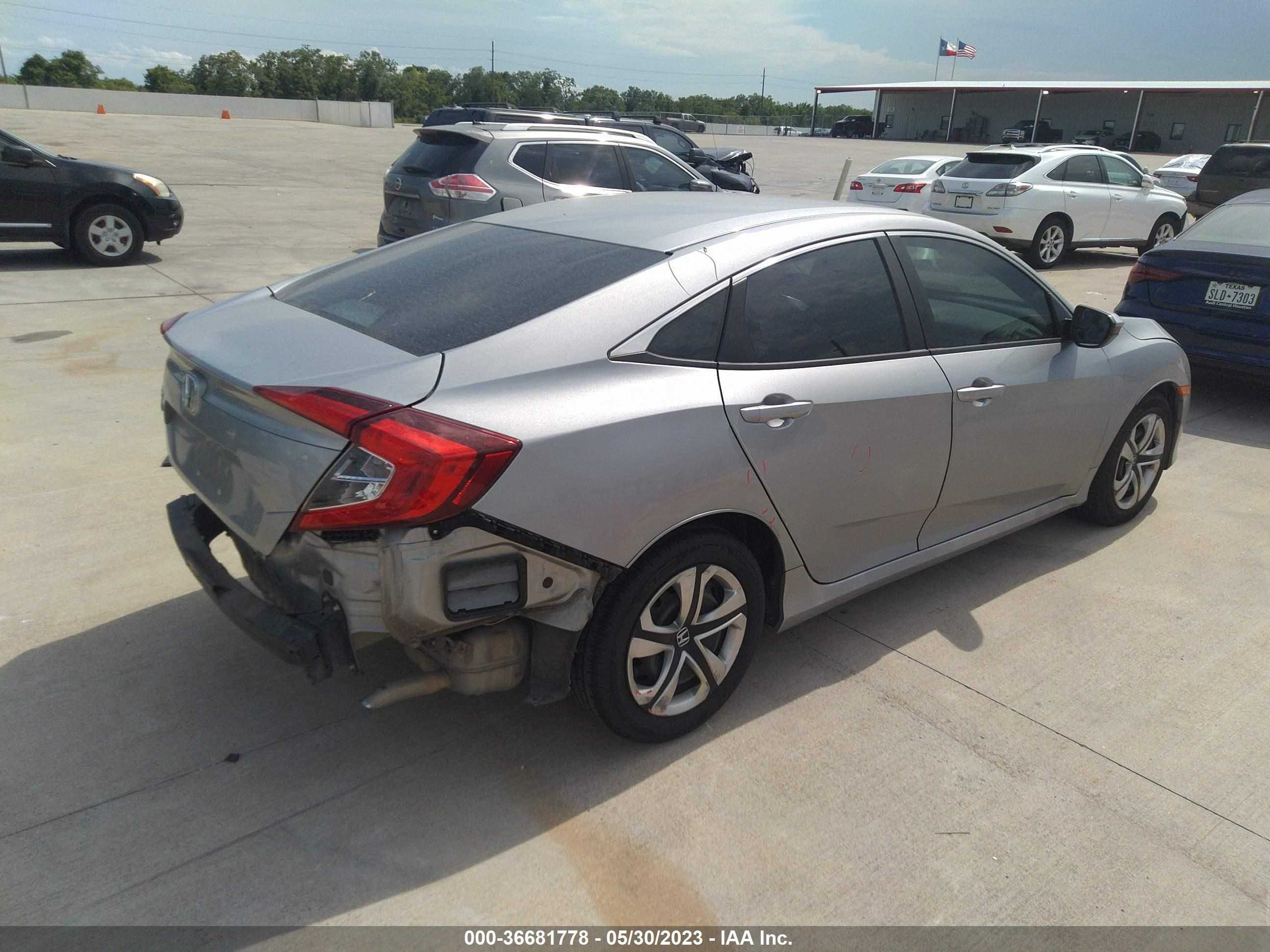 Photo 3 VIN: 2HGFC2F59JH580217 - HONDA CIVIC 