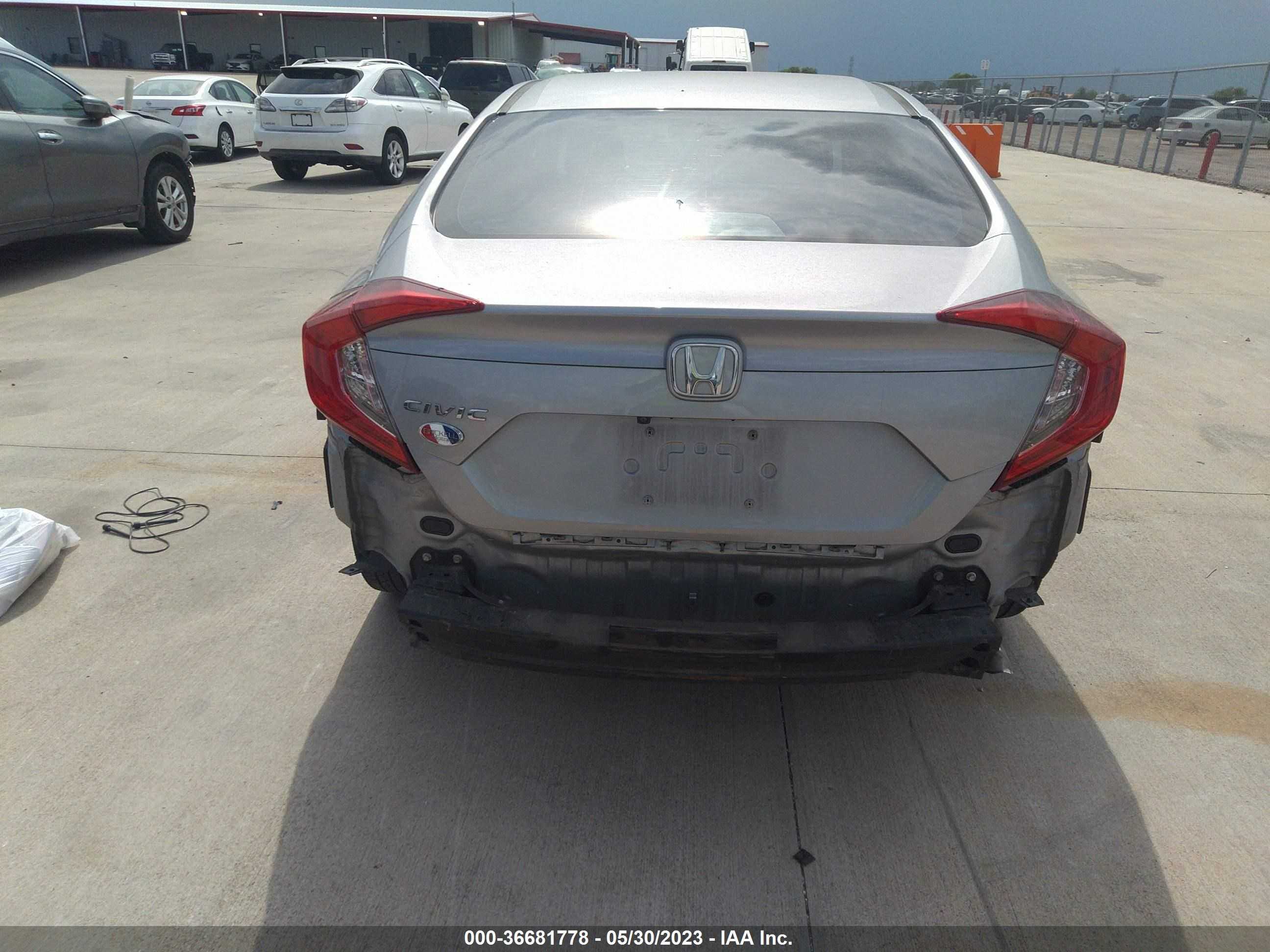 Photo 5 VIN: 2HGFC2F59JH580217 - HONDA CIVIC 