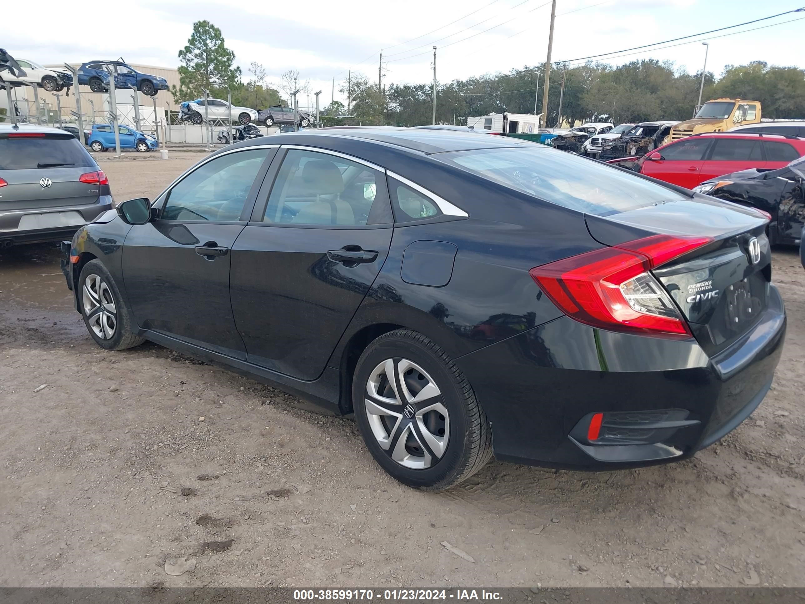 Photo 2 VIN: 2HGFC2F59JH595509 - HONDA CIVIC 