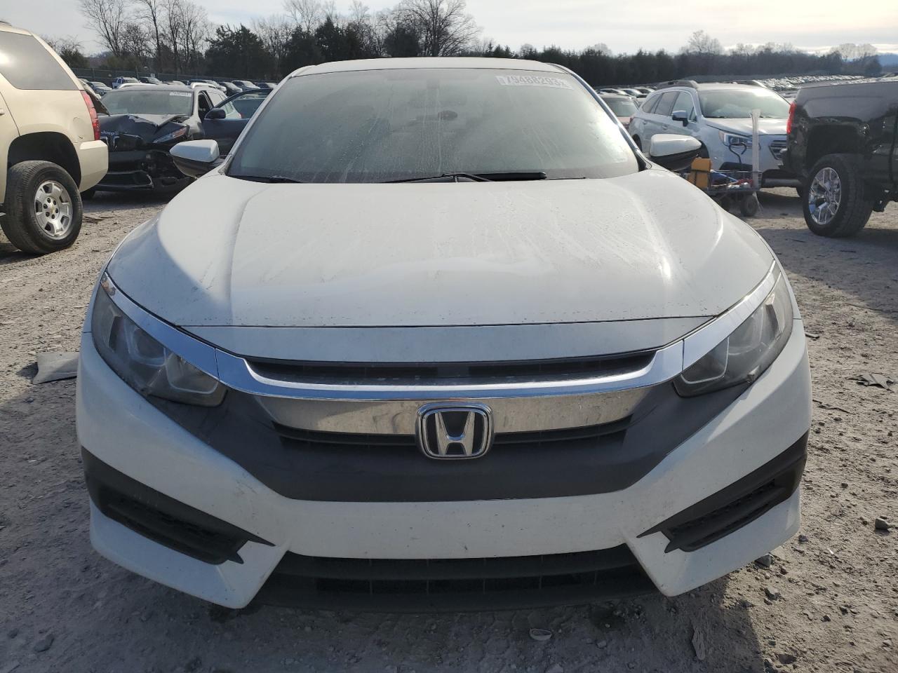 Photo 4 VIN: 2HGFC2F5XGH570062 - HONDA CIVIC 