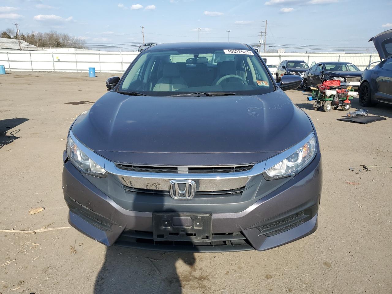 Photo 4 VIN: 2HGFC2F5XHH515323 - HONDA CIVIC 