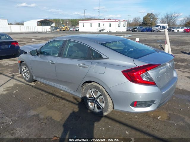 Photo 2 VIN: 2HGFC2F5XHH543087 - HONDA CIVIC 