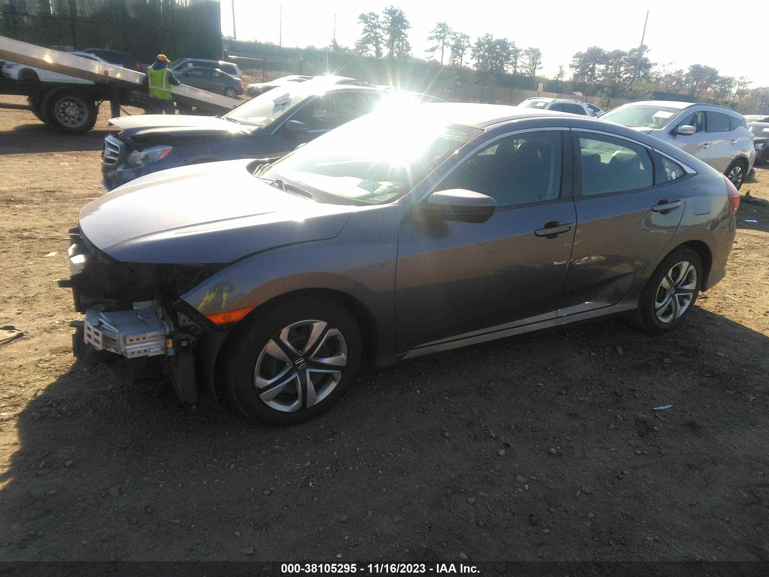 Photo 1 VIN: 2HGFC2F5XHH565848 - HONDA CIVIC 