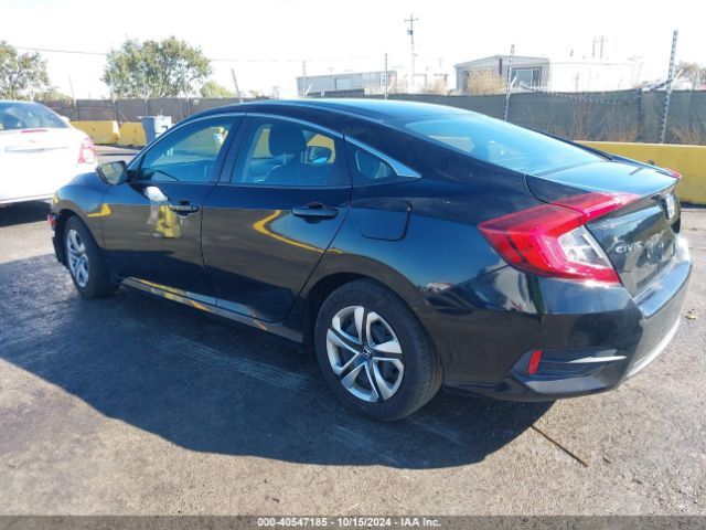 Photo 2 VIN: 2HGFC2F5XJH505042 - HONDA CIVIC 