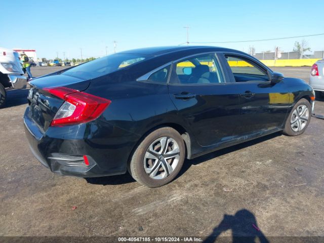 Photo 3 VIN: 2HGFC2F5XJH505042 - HONDA CIVIC 