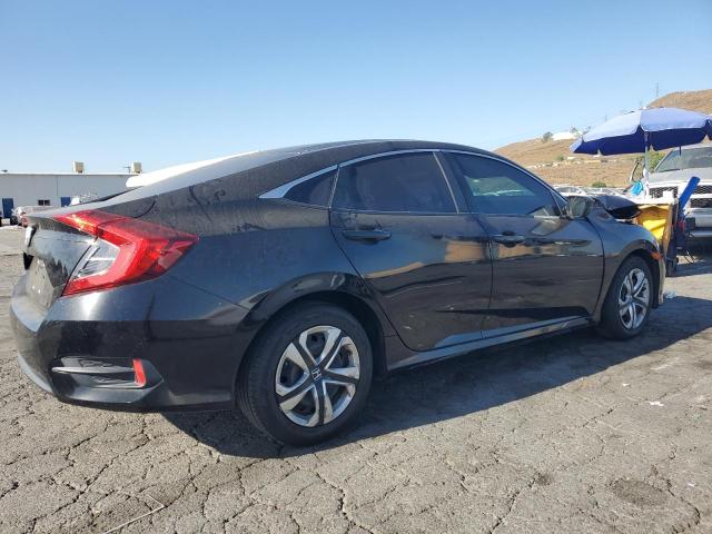 Photo 2 VIN: 2HGFC2F5XJH545136 - HONDA CIVIC 