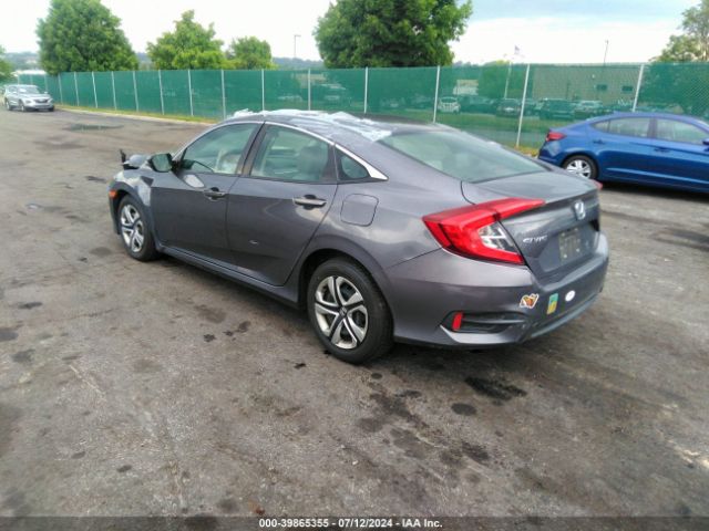 Photo 2 VIN: 2HGFC2F5XJH568030 - HONDA CIVIC 