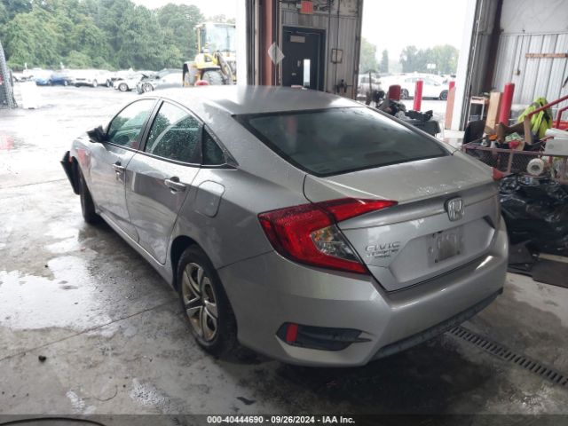 Photo 2 VIN: 2HGFC2F5XJH572966 - HONDA CIVIC 