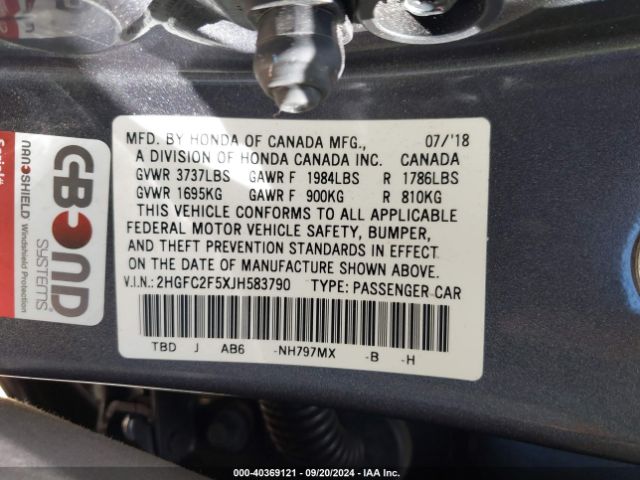 Photo 8 VIN: 2HGFC2F5XJH583790 - HONDA CIVIC 