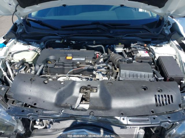 Photo 9 VIN: 2HGFC2F5XJH586737 - HONDA CIVIC 