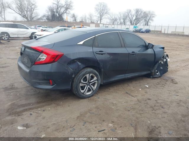 Photo 3 VIN: 2HGFC2F5XJH595776 - HONDA CIVIC 