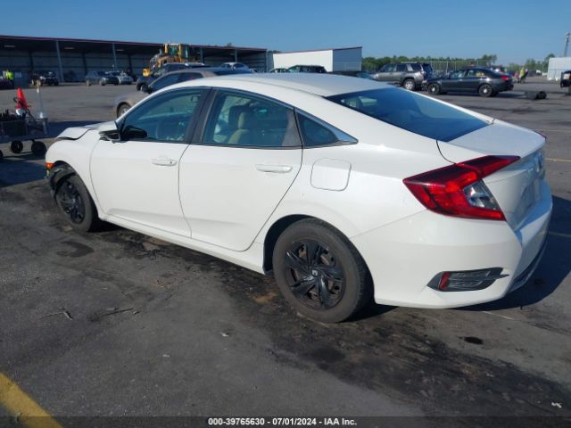 Photo 2 VIN: 2HGFC2F60KH588233 - HONDA CIVIC 