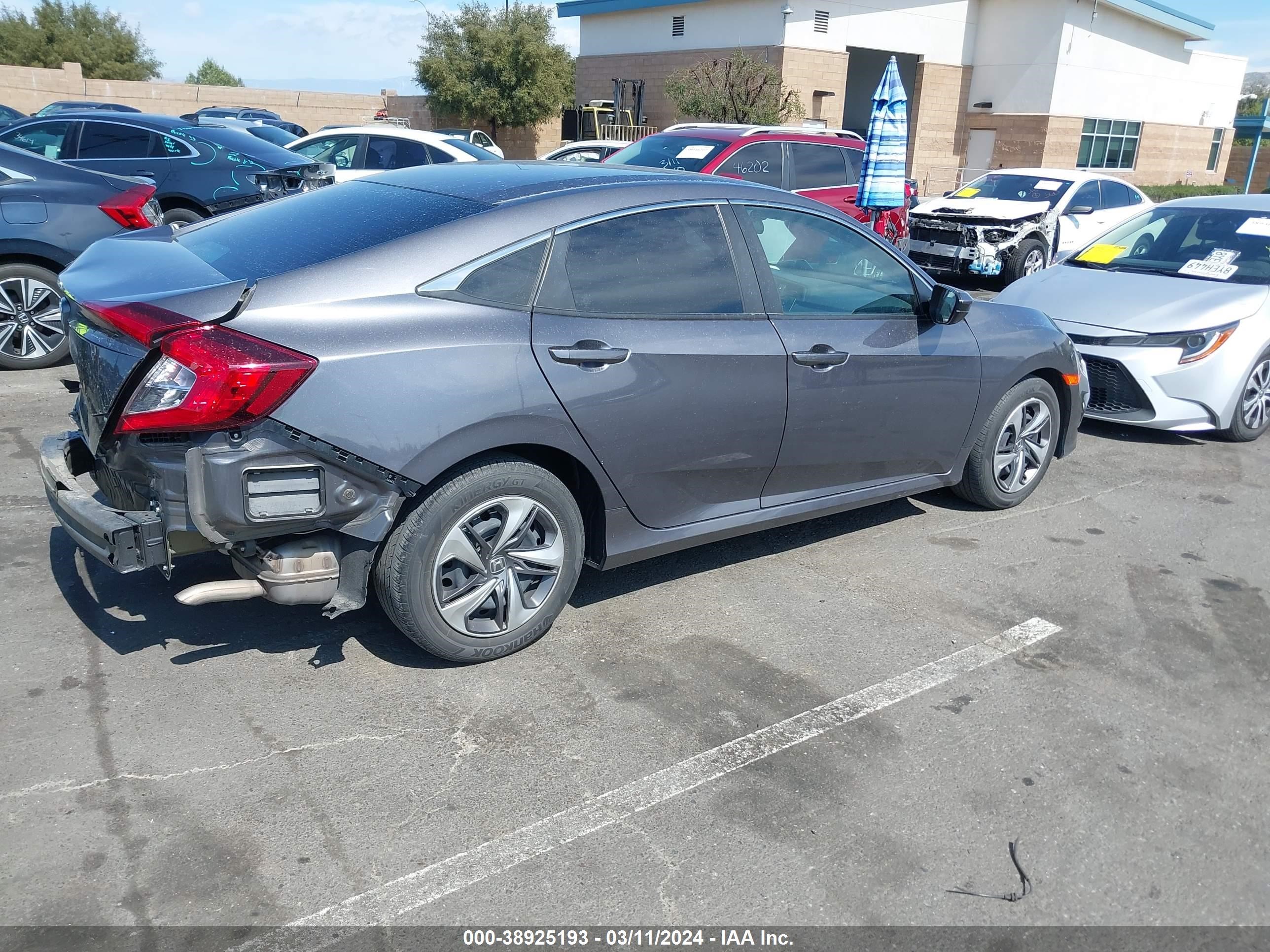 Photo 3 VIN: 2HGFC2F60MH553968 - HONDA CIVIC 