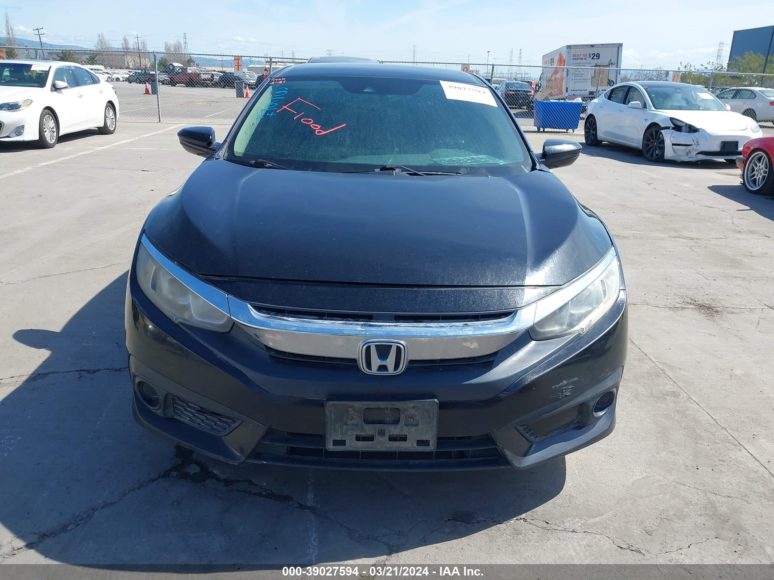 Photo 11 VIN: 2HGFC2F61GH543115 - HONDA CIVIC 