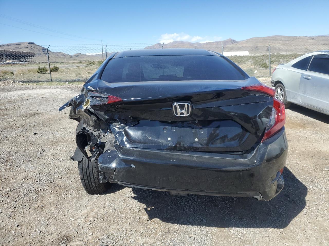 Photo 5 VIN: 2HGFC2F61KH589746 - HONDA CIVIC 