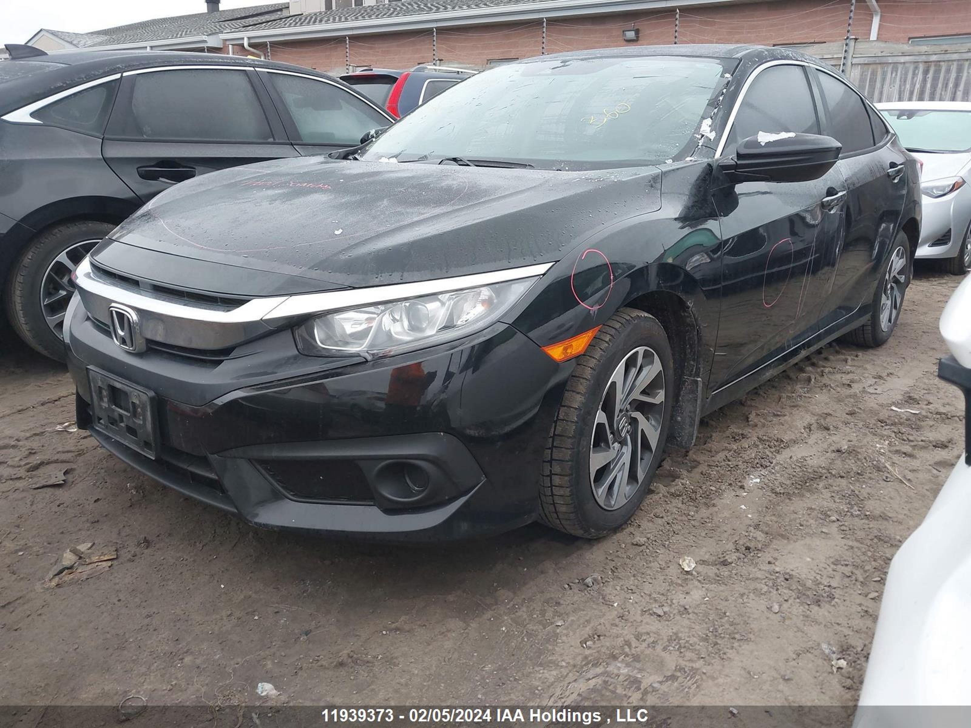 Photo 1 VIN: 2HGFC2F63JH043786 - HONDA CIVIC 