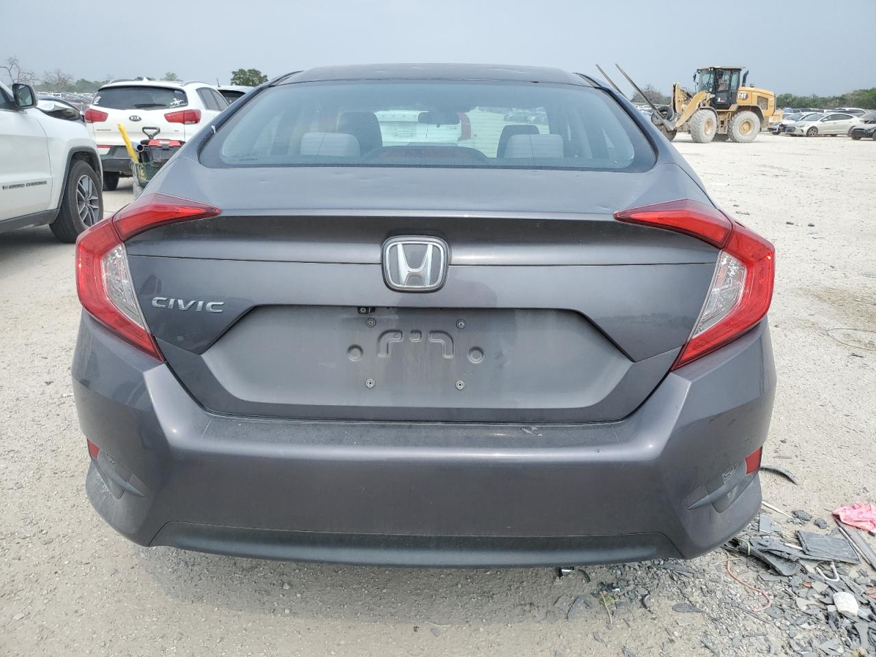 Photo 5 VIN: 2HGFC2F64JH544847 - HONDA CIVIC 