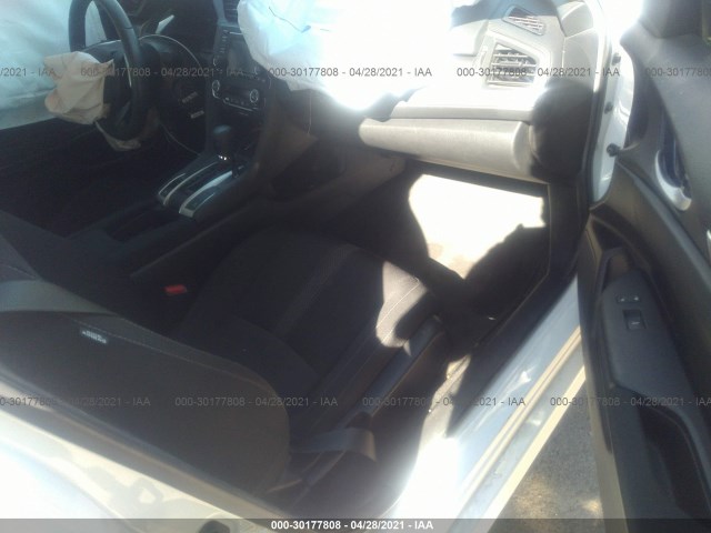 Photo 4 VIN: 2HGFC2F64KH556904 - HONDA CIVIC SEDAN 