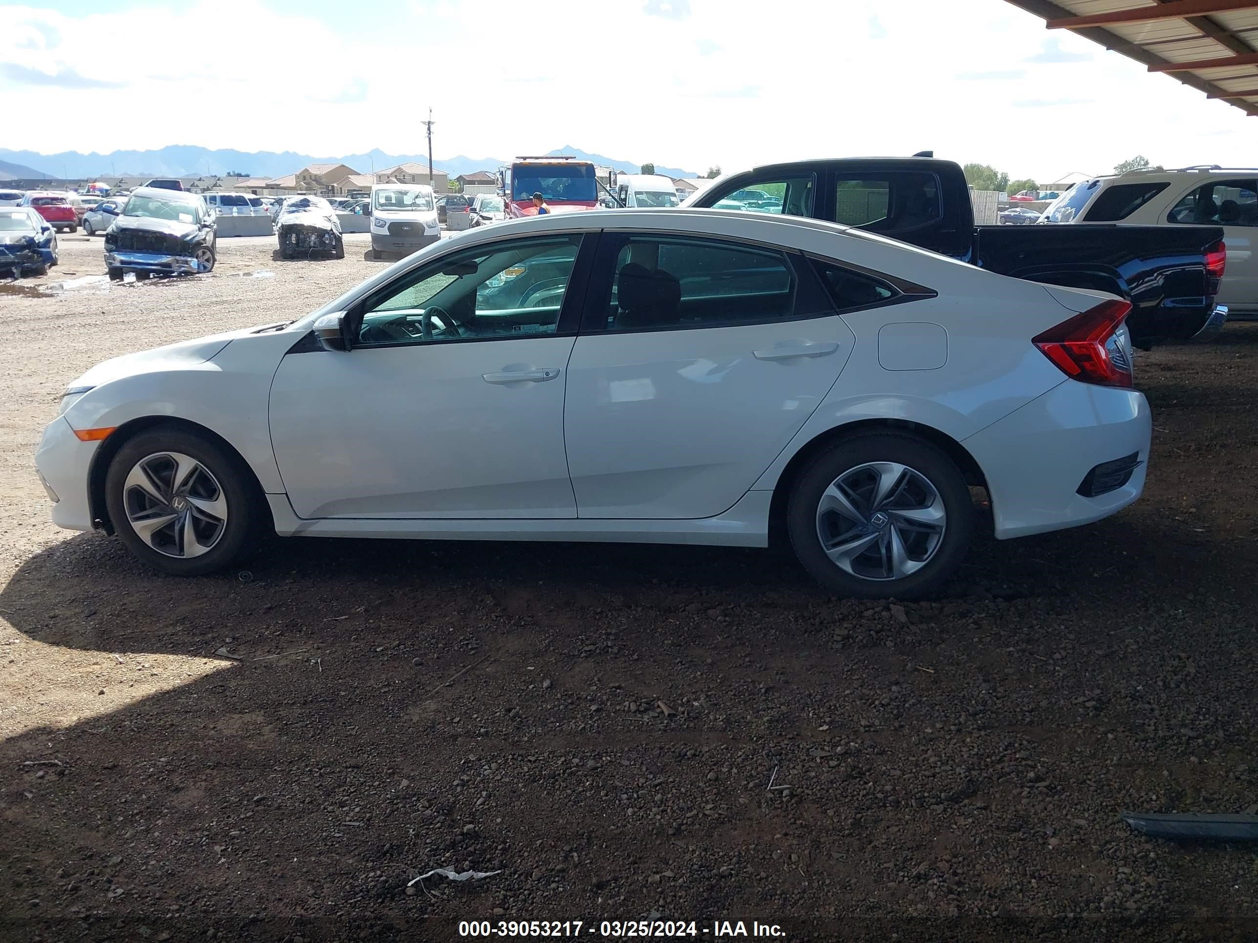 Photo 13 VIN: 2HGFC2F67KH546075 - HONDA CIVIC 