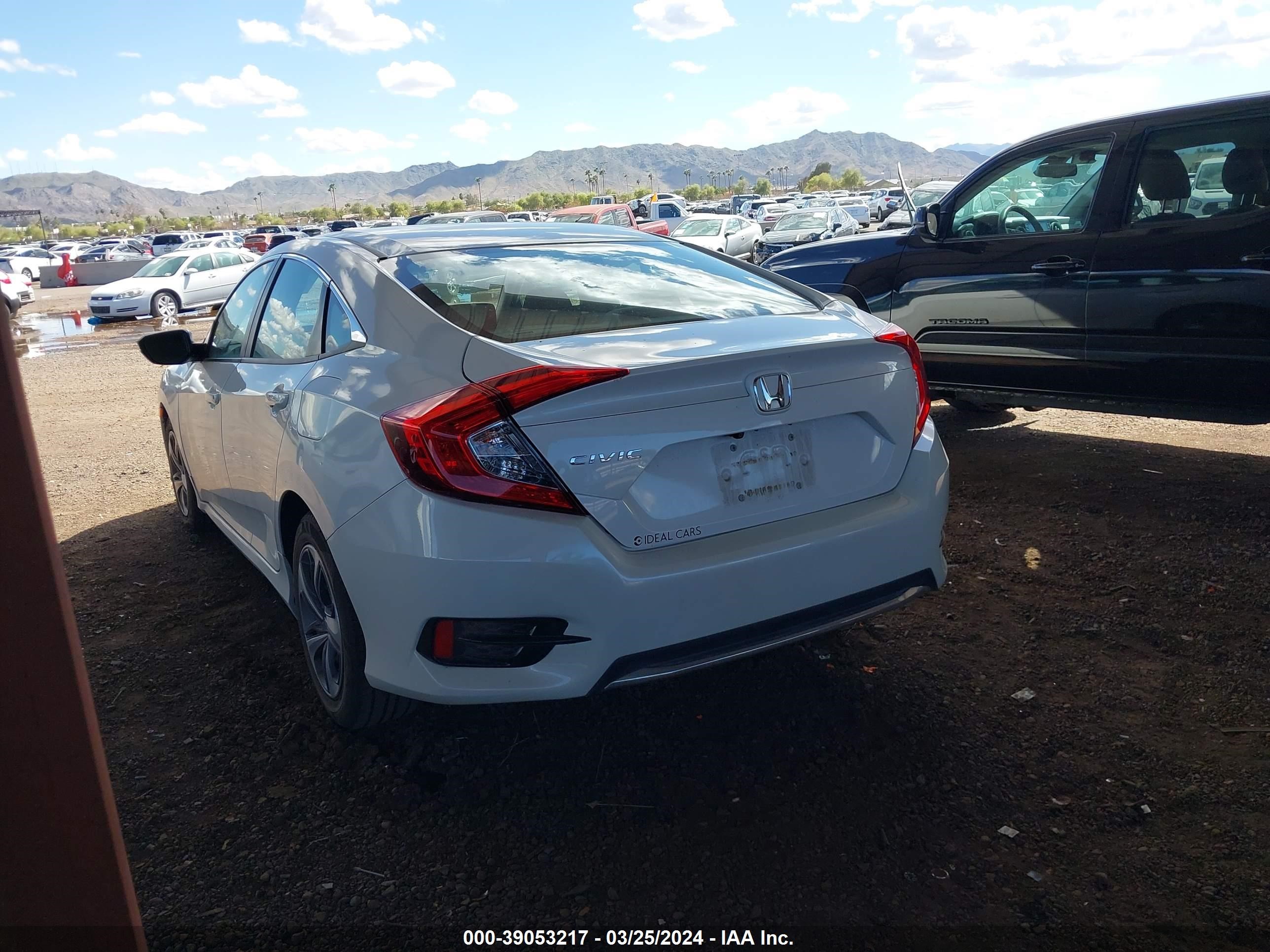 Photo 2 VIN: 2HGFC2F67KH546075 - HONDA CIVIC 