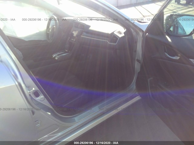 Photo 4 VIN: 2HGFC2F67KH586799 - HONDA CIVIC SEDAN 