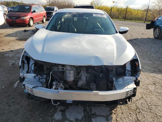 Photo 4 VIN: 2HGFC2F68KH515126 - HONDA CIVIC LX 