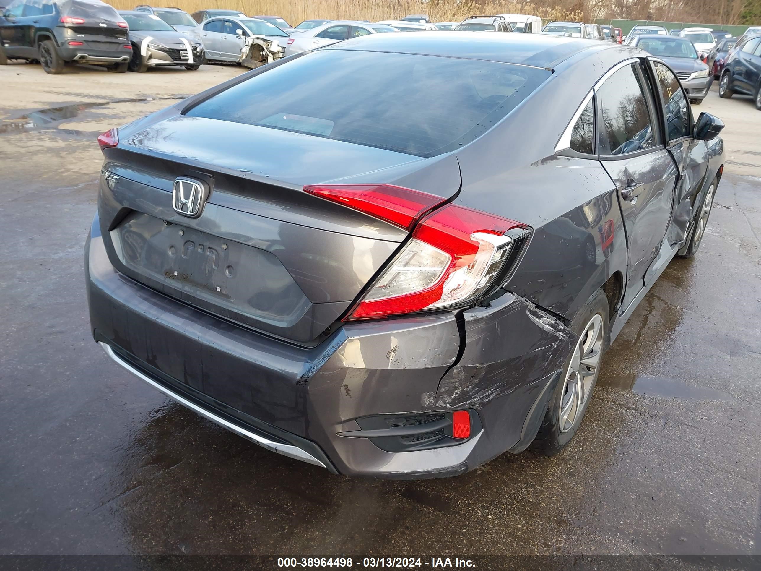 Photo 18 VIN: 2HGFC2F68KH540723 - HONDA CIVIC 