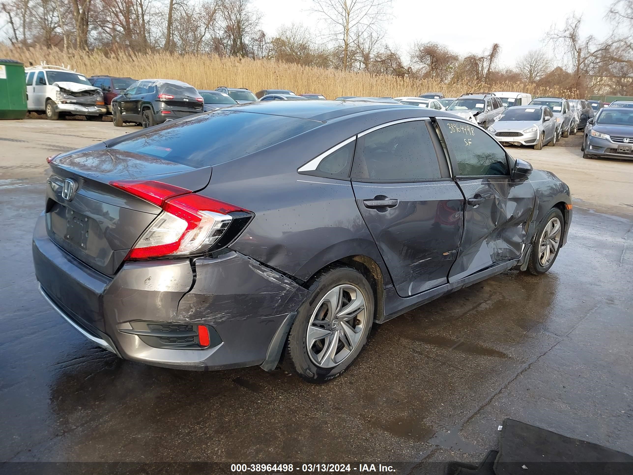 Photo 3 VIN: 2HGFC2F68KH540723 - HONDA CIVIC 