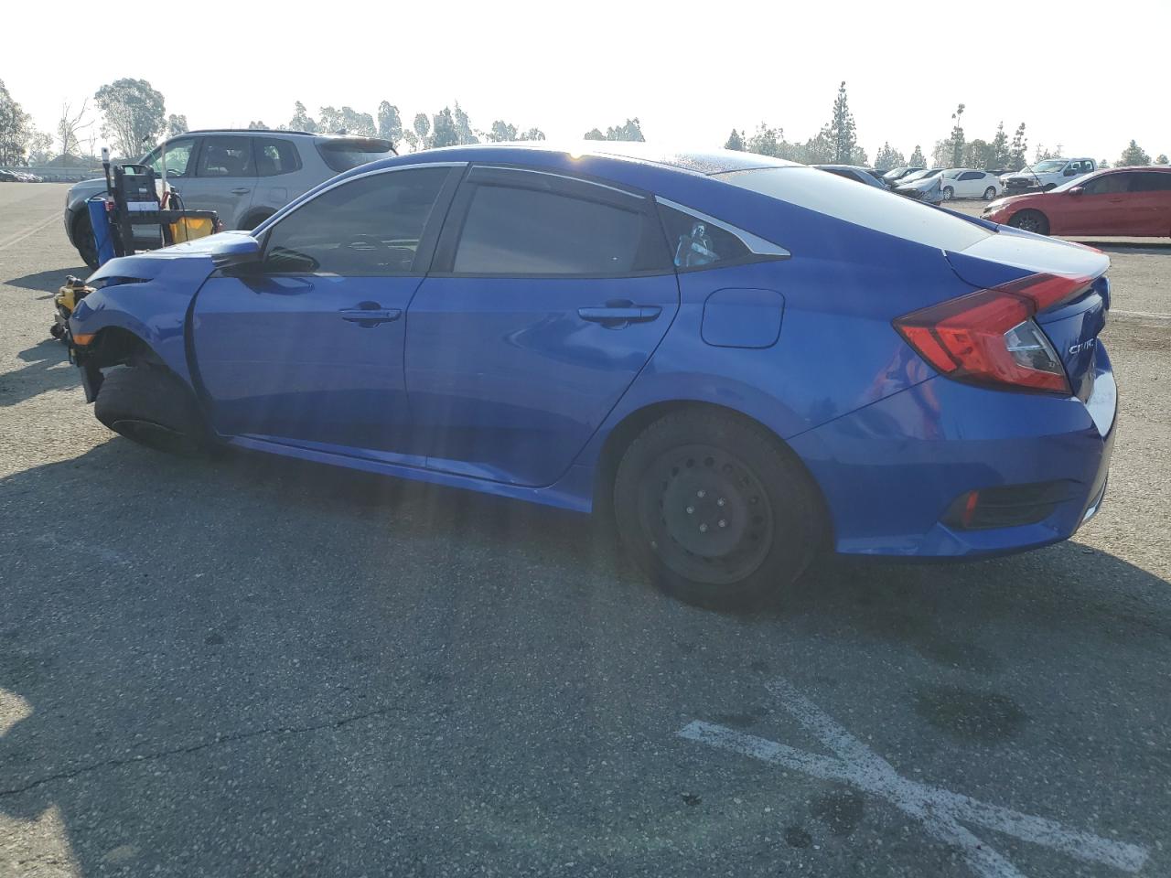 Photo 1 VIN: 2HGFC2F6XKH540402 - HONDA CIVIC 