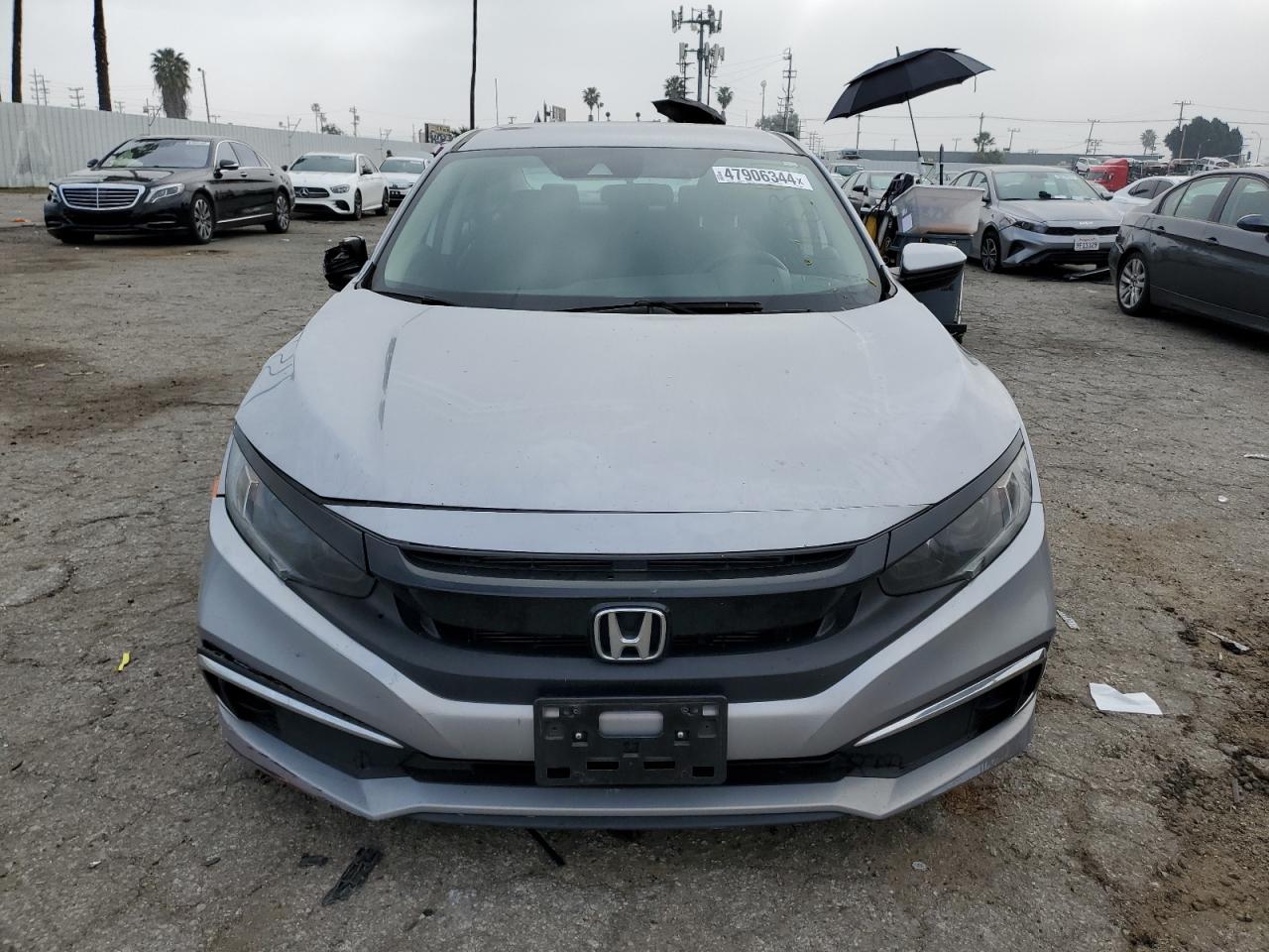 Photo 4 VIN: 2HGFC2F6XKH562707 - HONDA CIVIC 