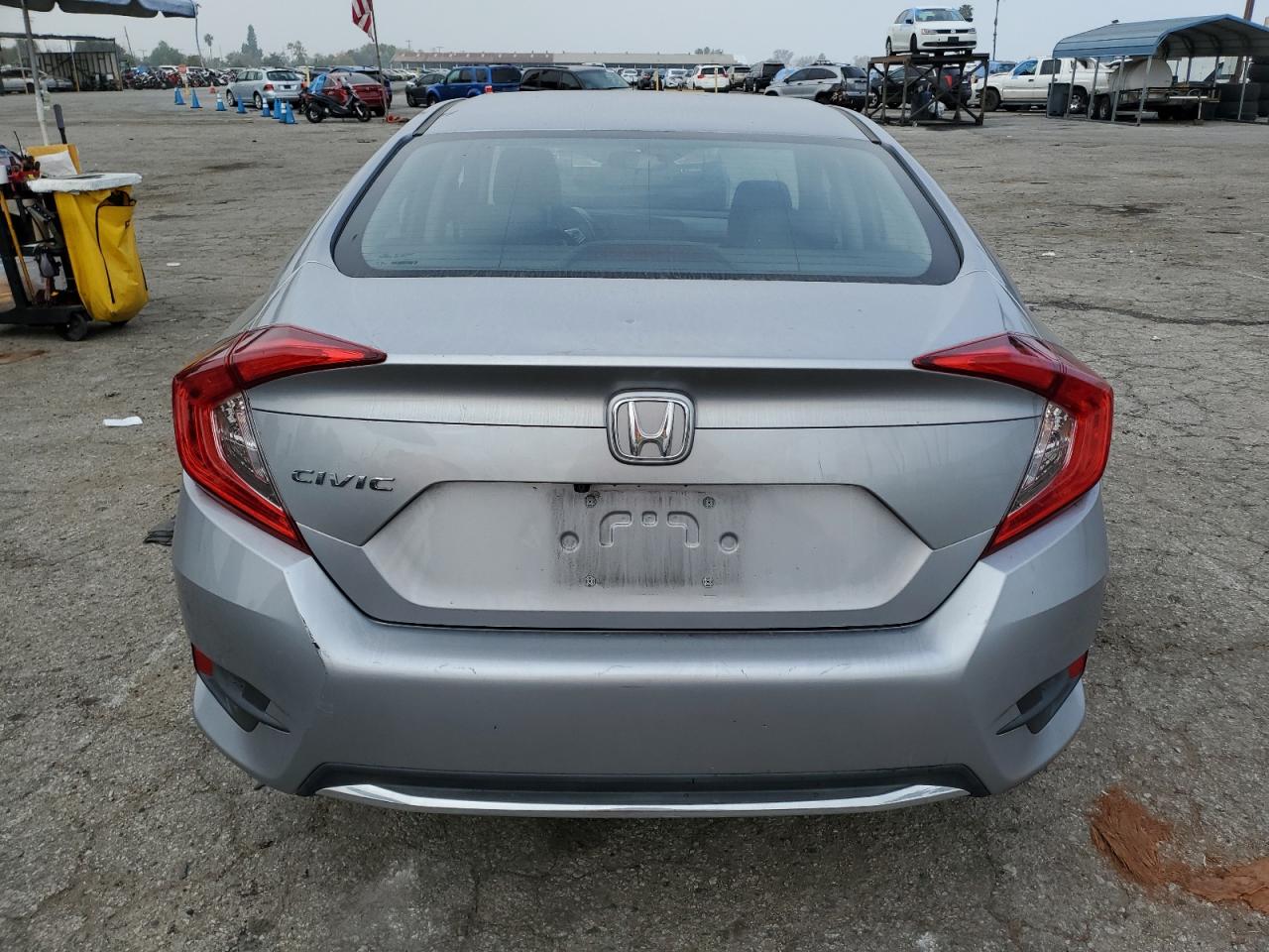 Photo 5 VIN: 2HGFC2F6XKH562707 - HONDA CIVIC 