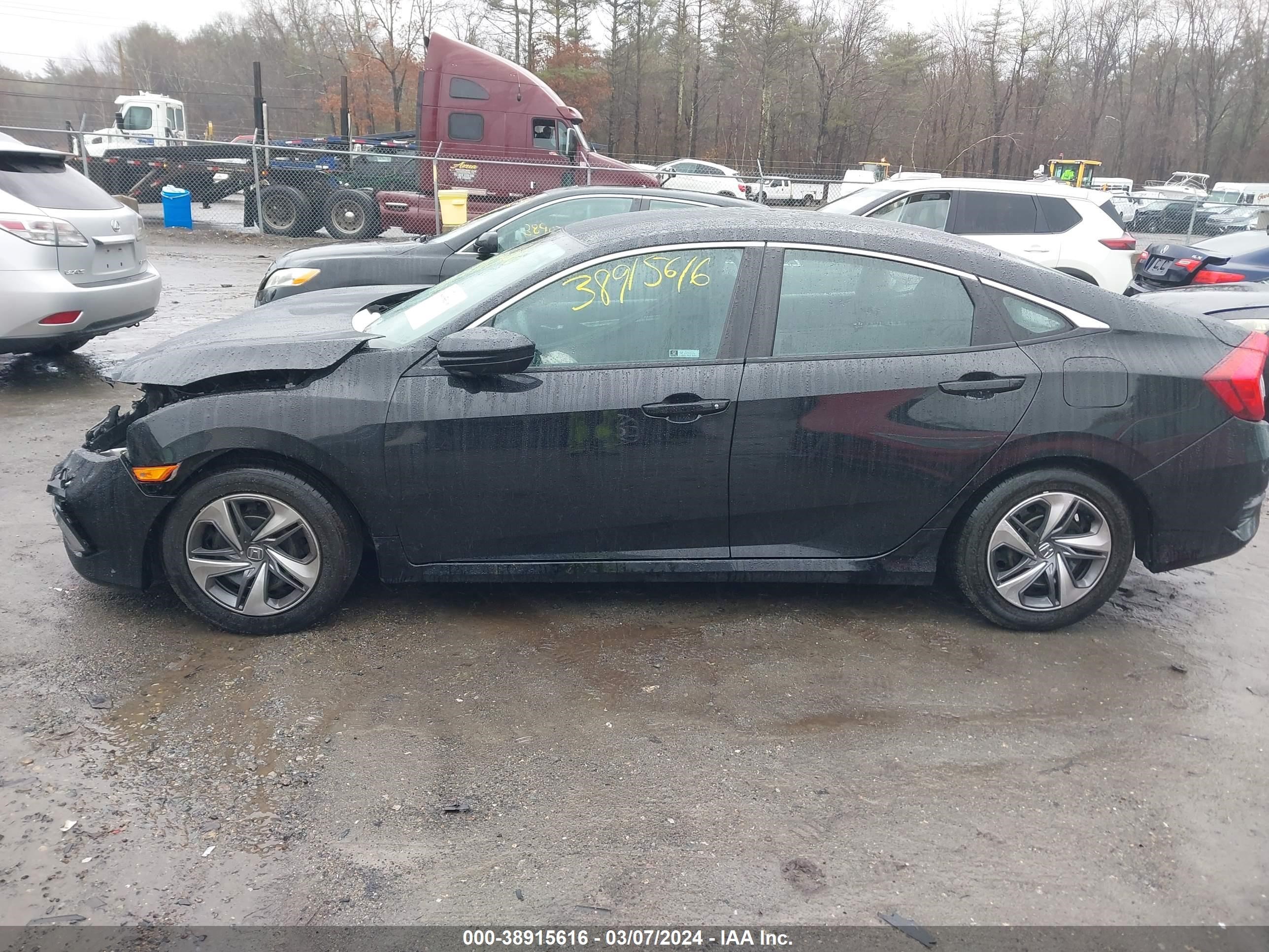 Photo 13 VIN: 2HGFC2F6XKH565056 - HONDA CIVIC 