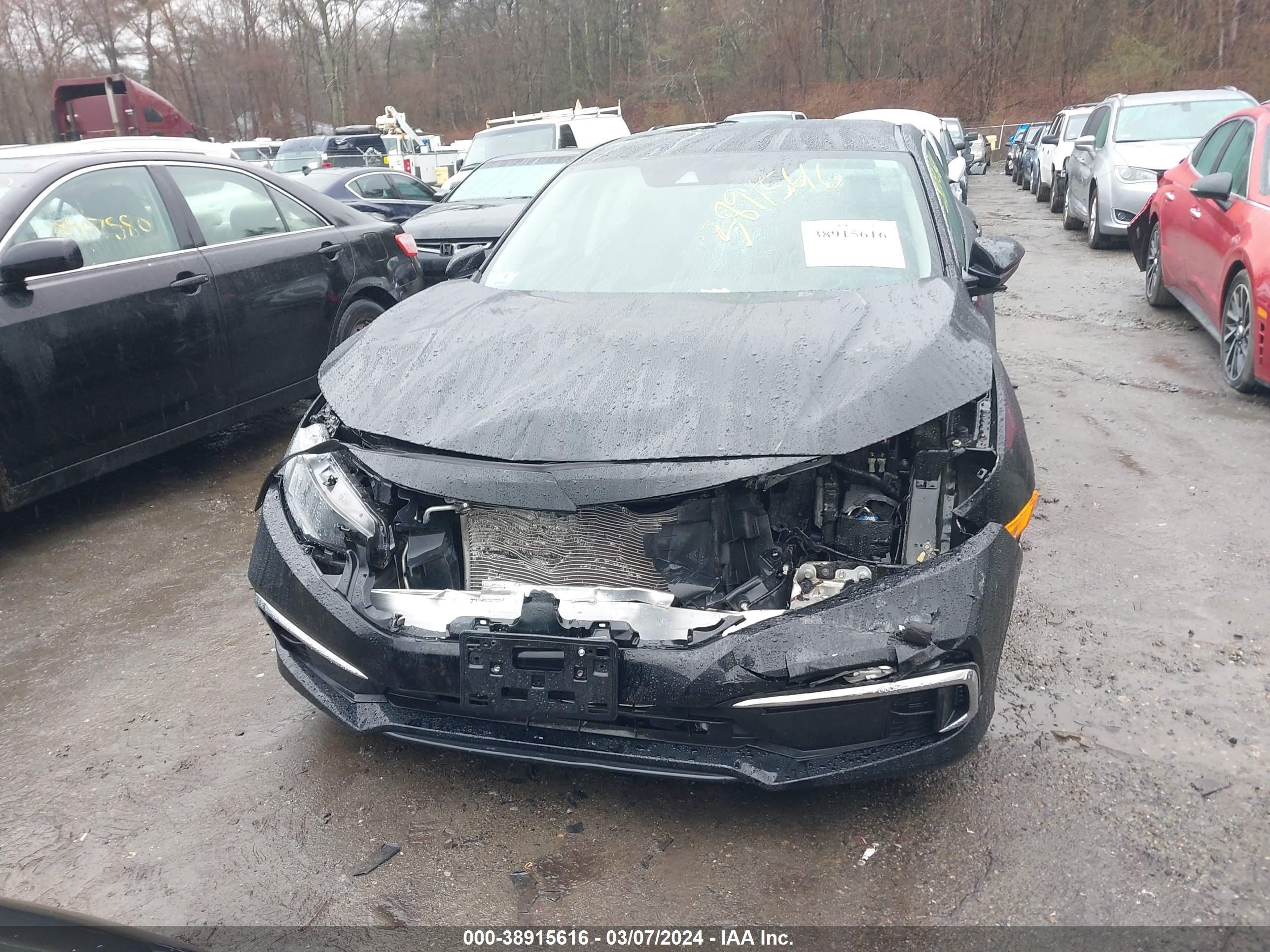 Photo 5 VIN: 2HGFC2F6XKH565056 - HONDA CIVIC 