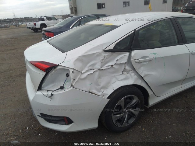 Photo 5 VIN: 2HGFC2F6XLH514271 - HONDA CIVIC SEDAN 