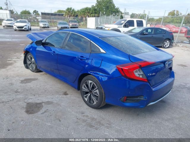 Photo 2 VIN: 2HGFC2F6XLH550753 - HONDA CIVIC 