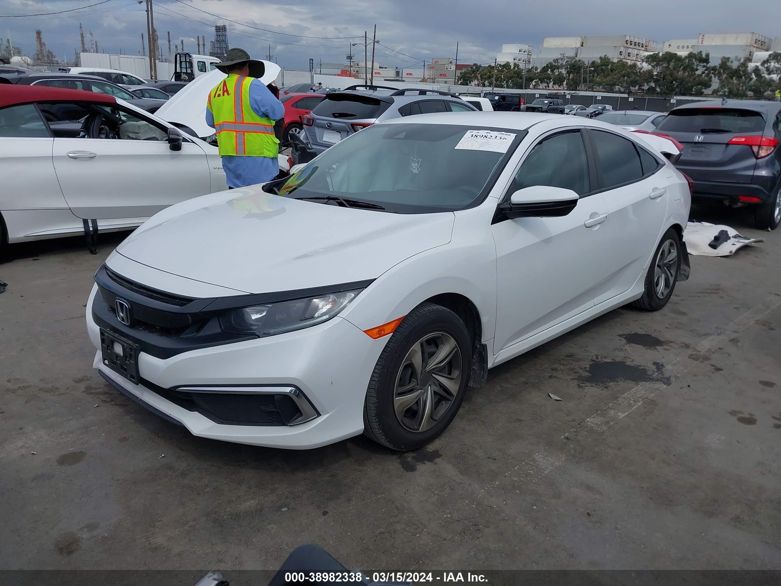 Photo 1 VIN: 2HGFC2F6XLH565530 - HONDA CIVIC 