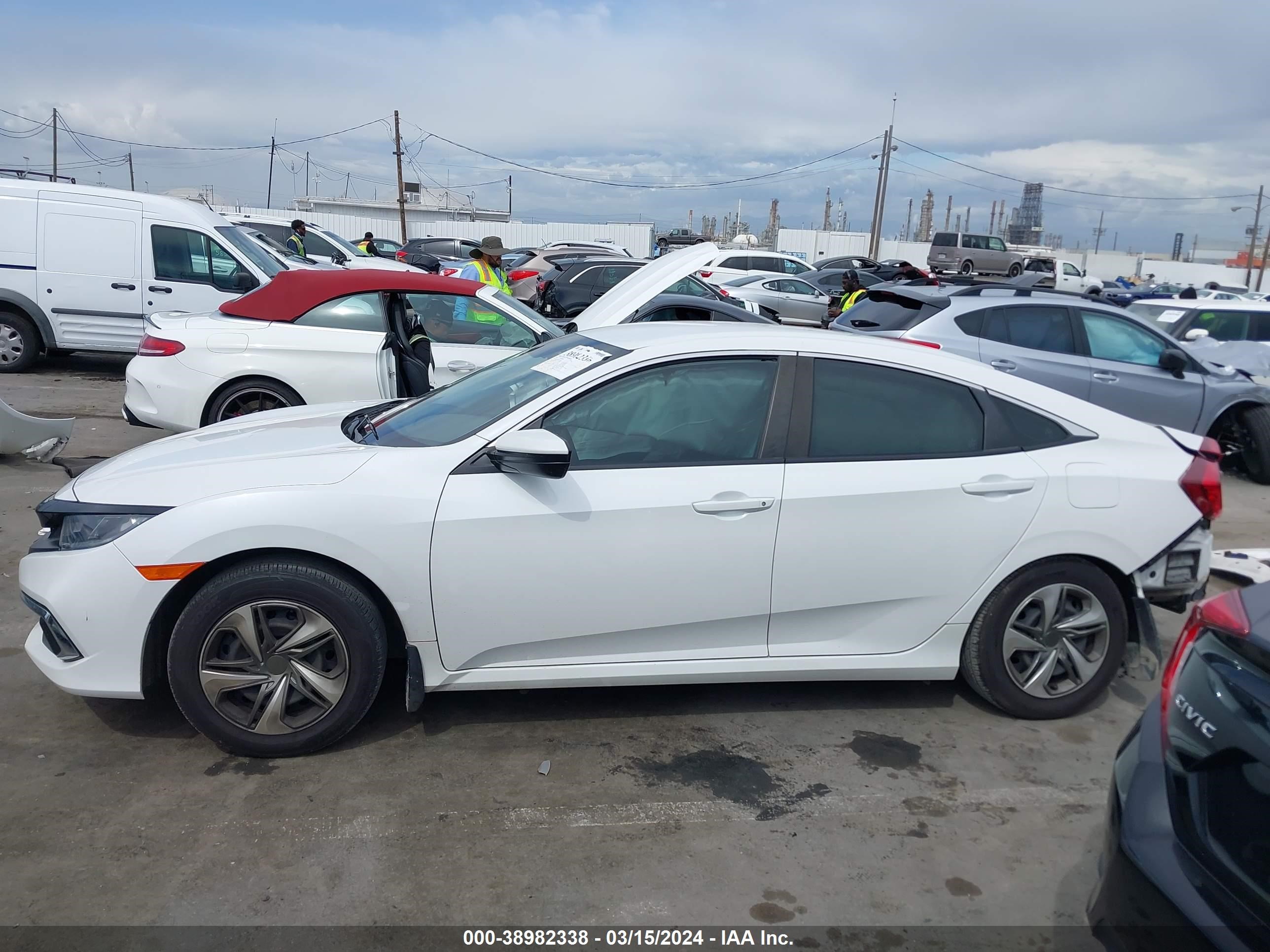 Photo 14 VIN: 2HGFC2F6XLH565530 - HONDA CIVIC 