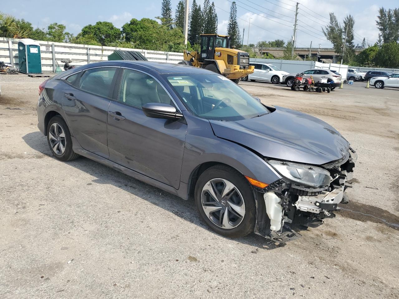 Photo 3 VIN: 2HGFC2F6XLH567990 - HONDA CIVIC 