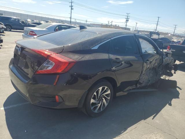 Photo 2 VIN: 2HGFC2F70HH563608 - HONDA CIVIC 