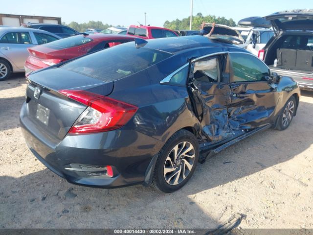 Photo 3 VIN: 2HGFC2F70JH505312 - HONDA CIVIC 